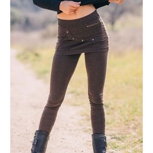 NWT- Nomads Hemp Wear Starburst Leggings - Sm